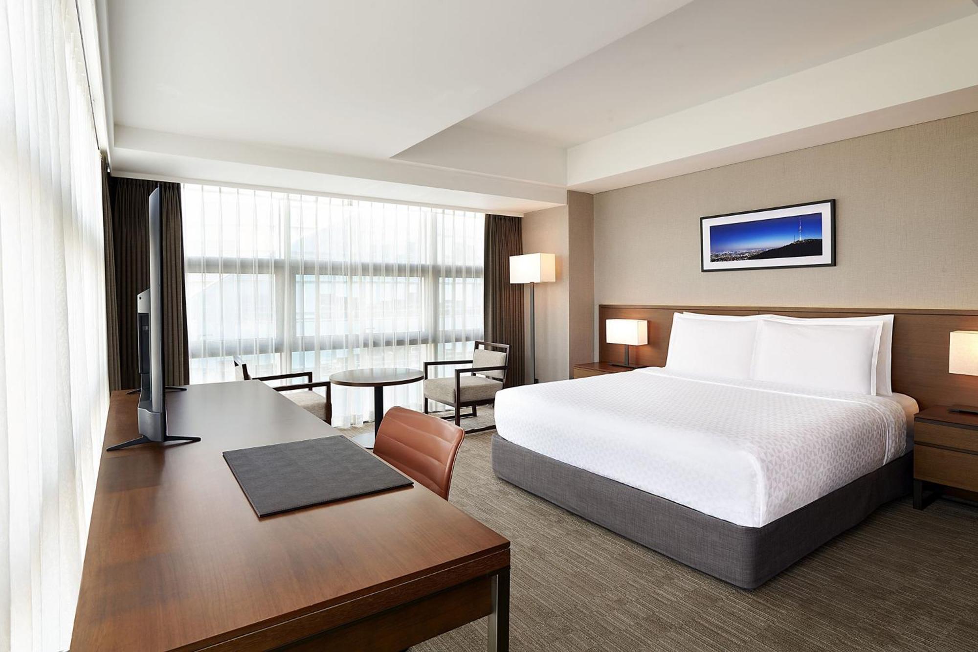 Hotel Four Points By Sheraton Josun, Station 4*